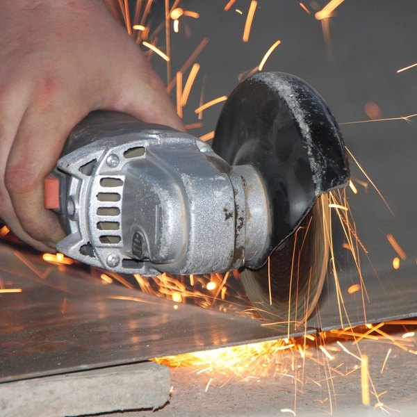 4-1/2 in. Angle Grinder 7.5 Amp